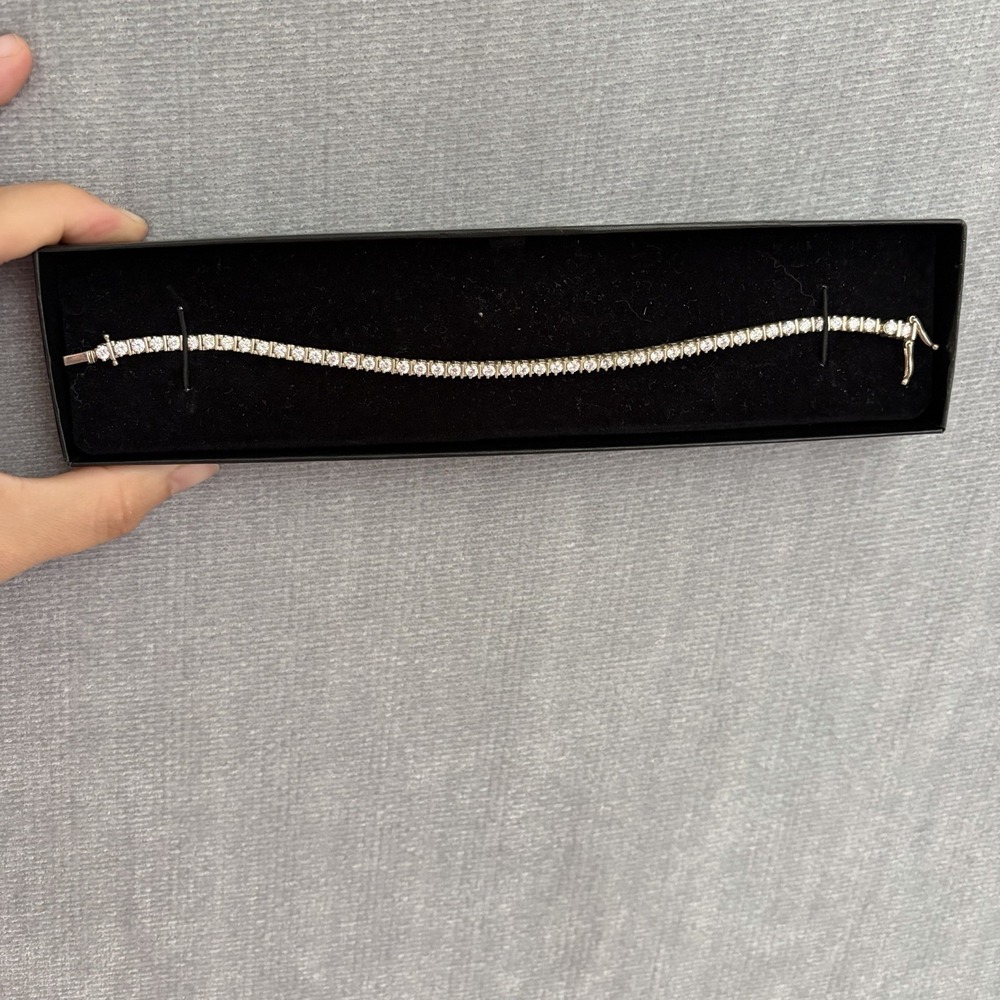 New Absolute 925 Sterling Silver Cubic Zirconia CZ 8" Tennis Bracelet Clasp